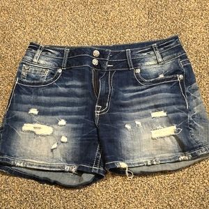 Miss me jean shorts size 32